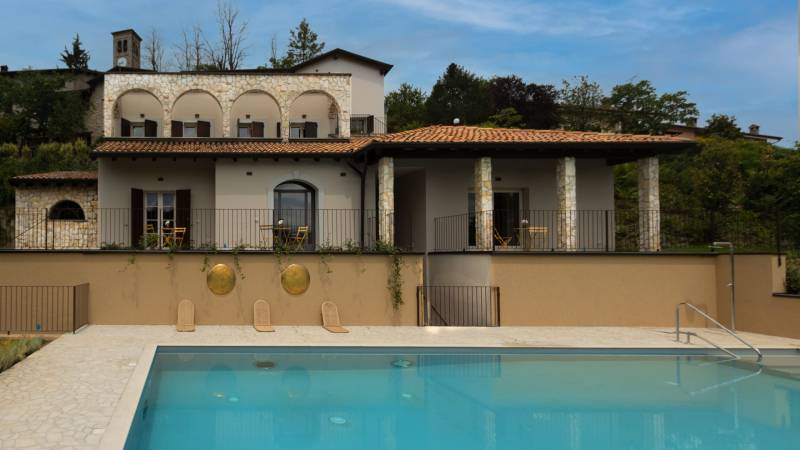 Luce-Boutique-Hotel-Fortunago-Pavia-Swimming-Pool-3 Luce-Boutique-Hotel-Fortunago-Pavia-Swimming-Pool-3